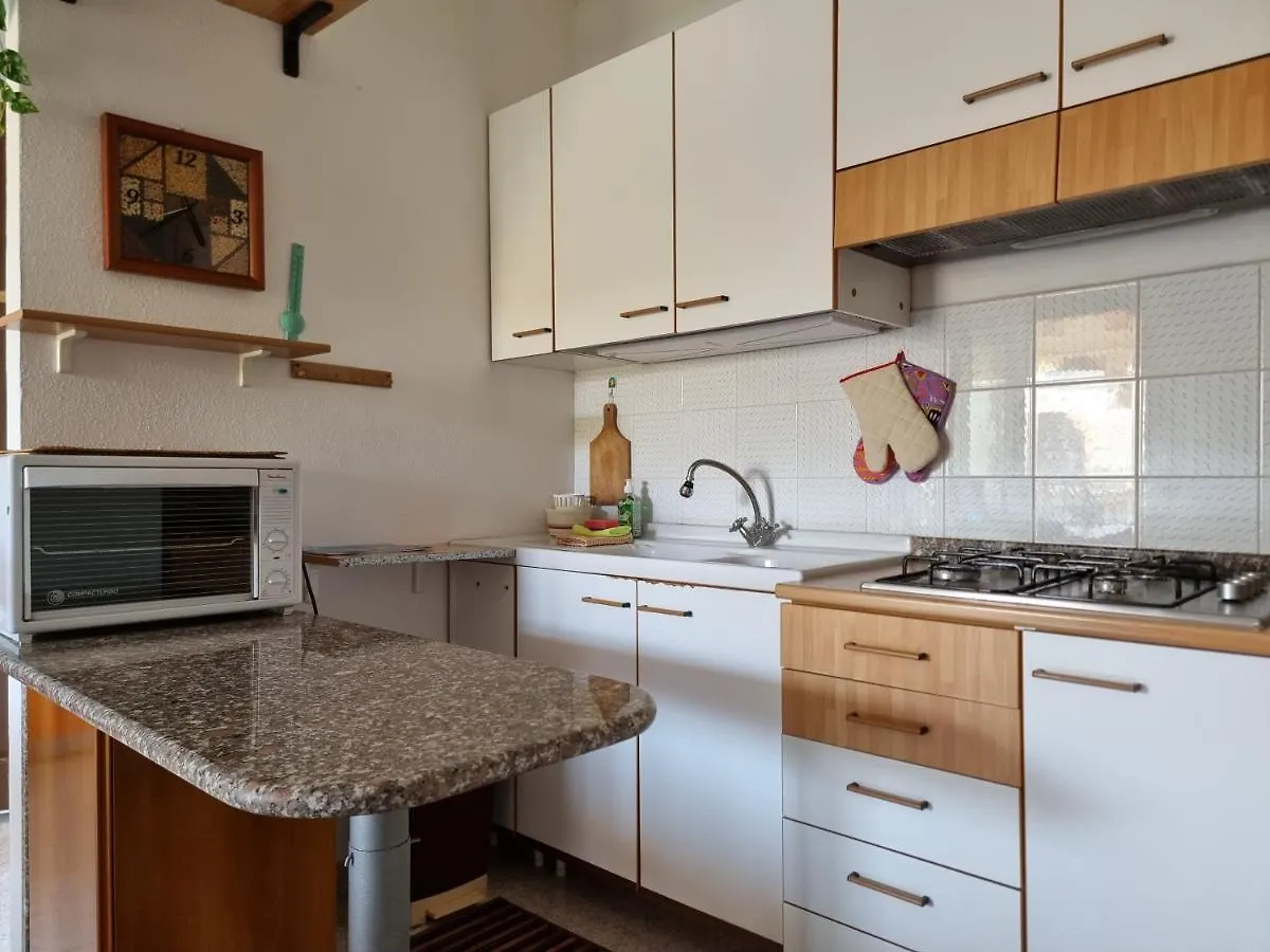 Appartamento Via Toscana Budoni 0*,  Italy